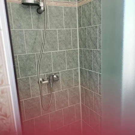 Le Petit Bonheur De Jean *